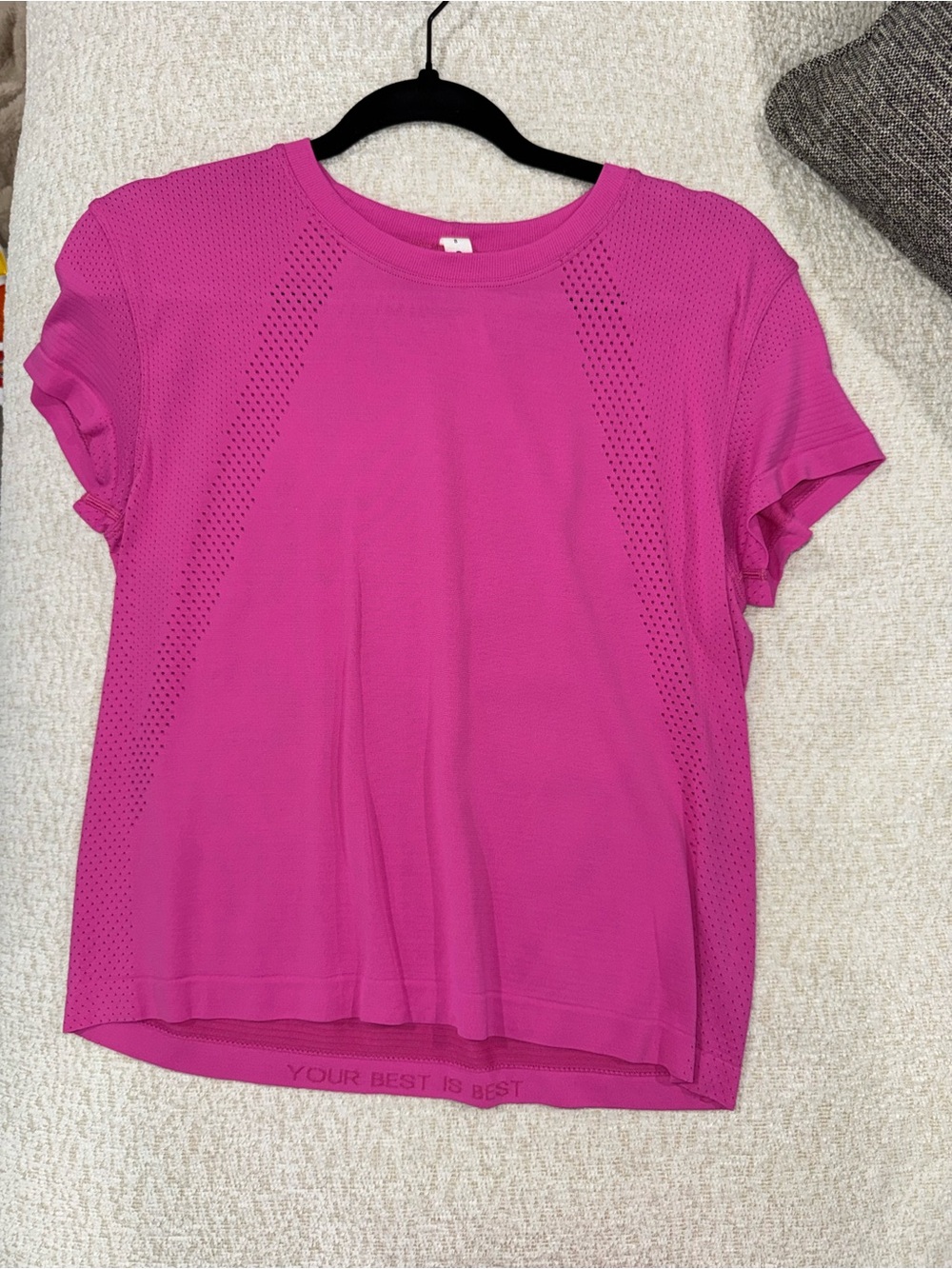 pink lululemon tee